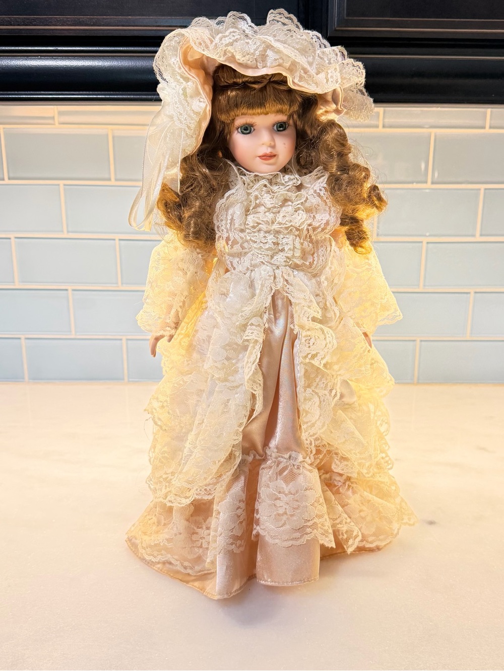 DanDee Collector’s Choice Porcelain Doll Victorian Peach Lace Bonnet 16”